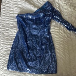 Superdown one shoulder blue sequin dress